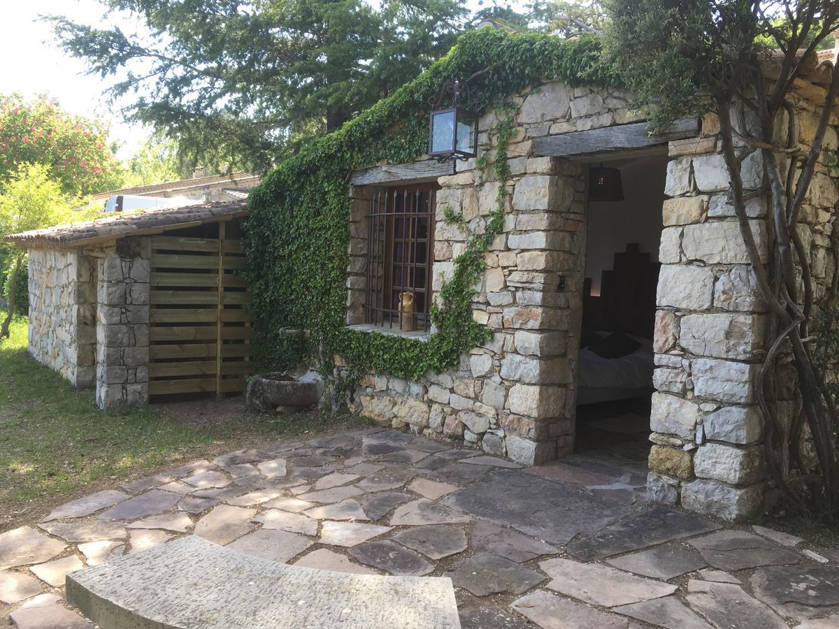 Les Chambres Du Restaurant Le Castellaras - Teritoria Fayence Eksteriør billede